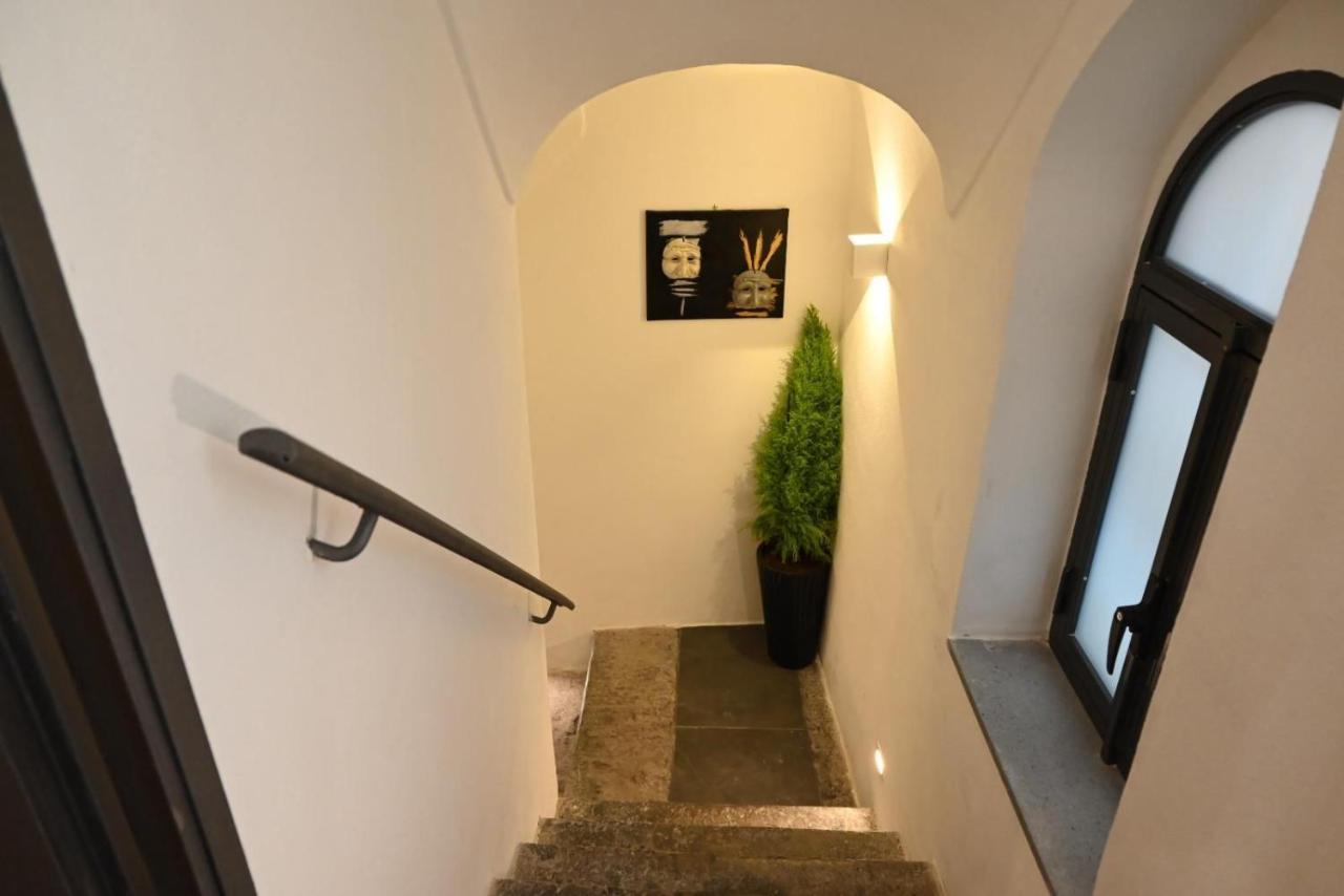 B&B Palazzina Avallone Neapel Exterior foto